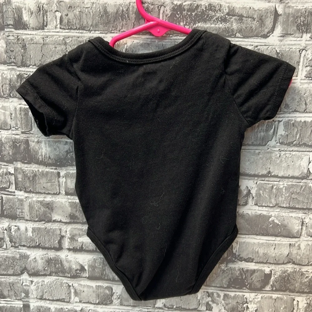 Nike onesie‎